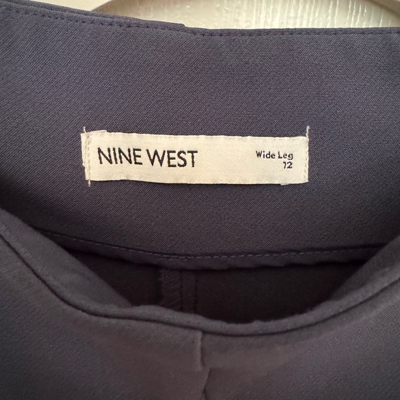 Nine West Pintuck Wide Leg High Rise Pants - Excellent Condition - Picture 2 of 3